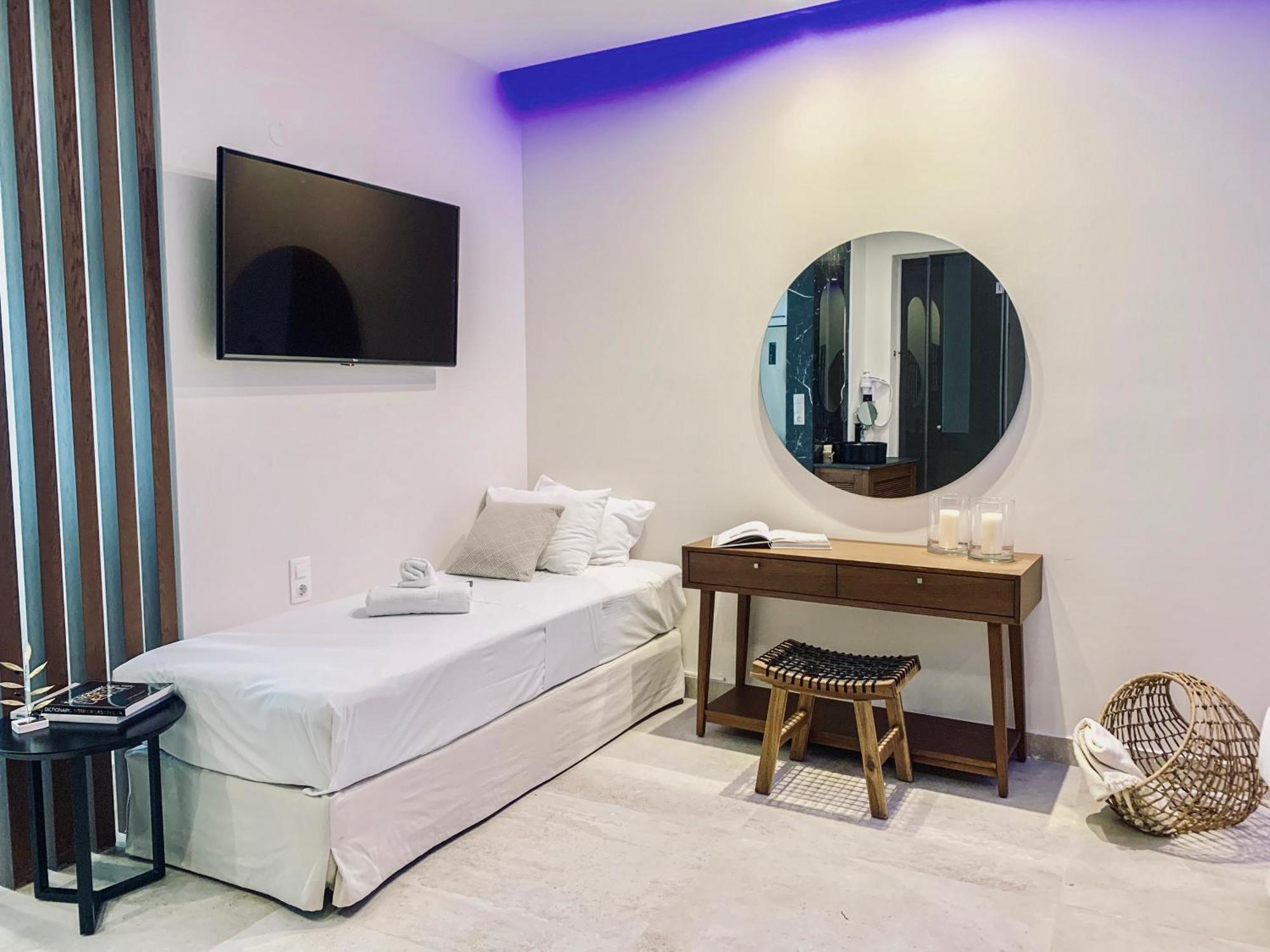 Made Of Blue Luxury Suites Collection Resmo Dış mekan fotoğraf
