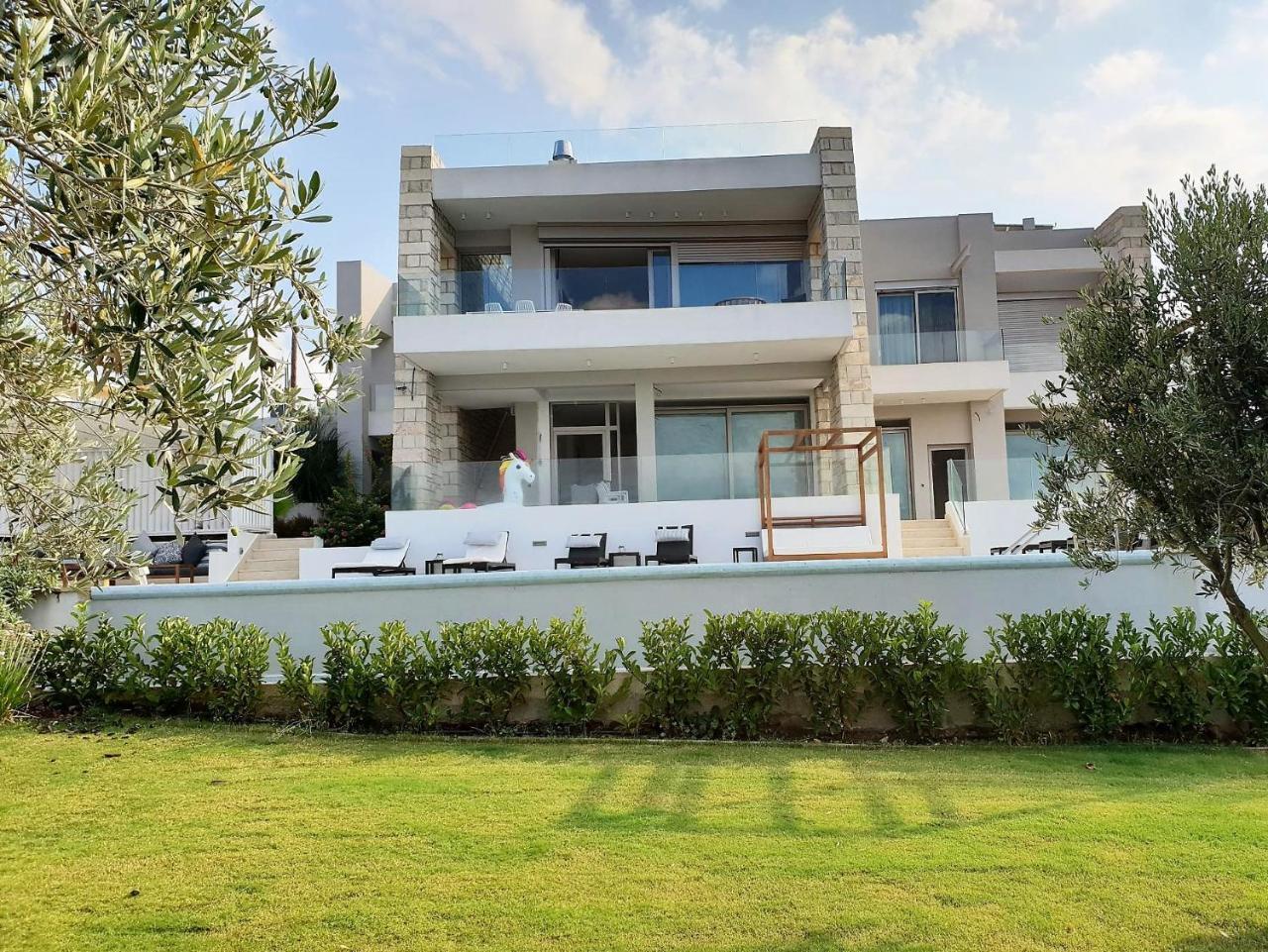 Made Of Blue Luxury Suites Collection Resmo Dış mekan fotoğraf